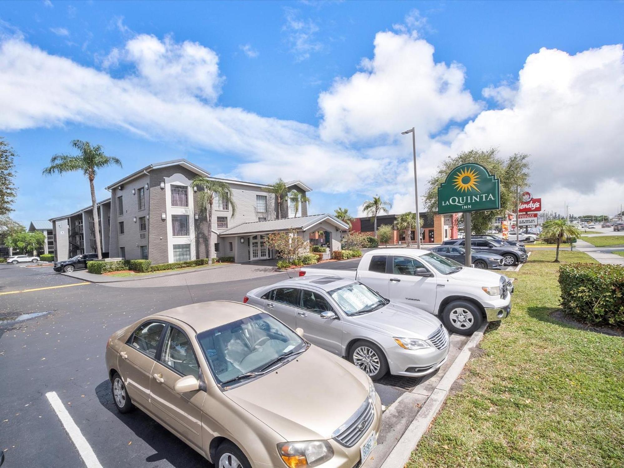 La Quinta Inn By Wyndham Miami Airport North Miami Springs Exteriör bild